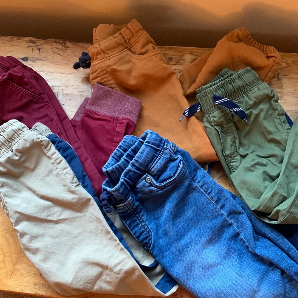 Lot of 4T boy joggers and denim